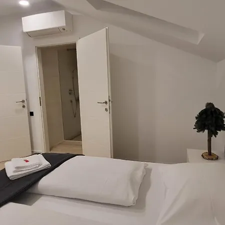Guest house Anita's Mansion Gattendorf
